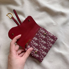 Load image into Gallery viewer, D Saddle Lotus Oblique Jacquard Red - Müllner´s