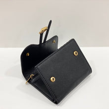 Load image into Gallery viewer, D Saddle Lotus Wallet Black Crocodile - Müllner´s