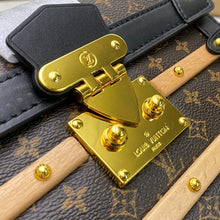 Load image into Gallery viewer, LV Trianon PM