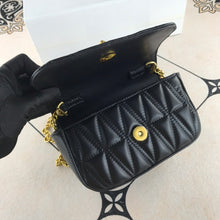 Load image into Gallery viewer, Virtus Quilted Evening Bag