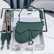 Load image into Gallery viewer, CD Ultramatte Saddle Bag - Müllner´s