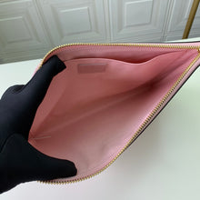 Load image into Gallery viewer, LV Monogram Empreinte Pouche - Müllner´s