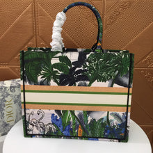 Load image into Gallery viewer, D Book Tote Spirit Asia - Müllner´s