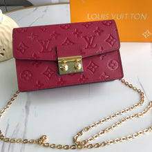 Load image into Gallery viewer, LV Monogram Chain Wallet - Müllner´s