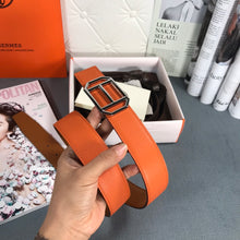 Load image into Gallery viewer, Pad Belt Buckle & Reversible Leather Strap - Müllner´s