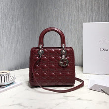 Load image into Gallery viewer, Medium Lady D Bag Silver Charms