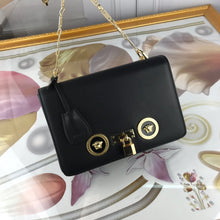 Load image into Gallery viewer, Greek Medusa Shoulder Bag