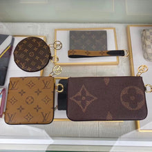 Load image into Gallery viewer, LV Trio Pouch - Müllner´s