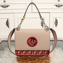 Load image into Gallery viewer, KAN I F Classics