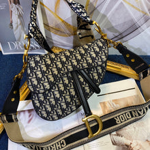 Load image into Gallery viewer, CD Oblique Jacquard Saddle Bag - Müllner´s