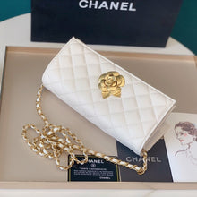 Load image into Gallery viewer, CC Flower Classic Chain Wallet - Müllner´s