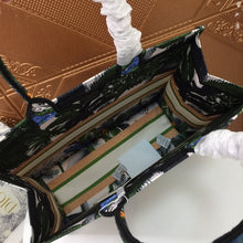 Load image into Gallery viewer, D Book Tote Spirit Asia - Müllner´s