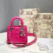 Load image into Gallery viewer, Lady D Small Bag