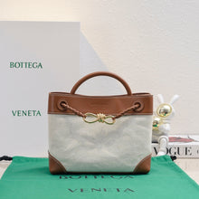 Load image into Gallery viewer, Bottega V Small Andiamo Canvas
