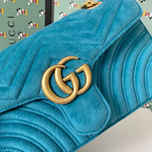 Load image into Gallery viewer, GG Suede Marmont small shoulder bag - Müllner´s
