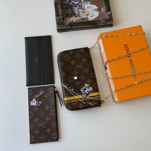 Load image into Gallery viewer, LV Monogram Camelot Edition Chain Wallet - Müllner´s
