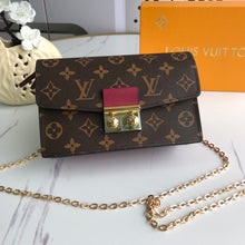 Load image into Gallery viewer, LV Monogram Classic Chain Wallet - Müllner´s
