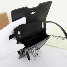 Load image into Gallery viewer, BB Black Leather Robin Bag - Müllner´s
