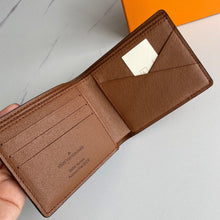 Load image into Gallery viewer, LV Brazza Patchwork Wallet - Müllner´s
