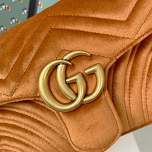 Load image into Gallery viewer, GG Suede Marmont small shoulder bag - Müllner´s
