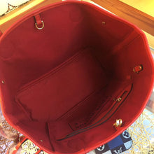 Cargar imagen en el visor de la galería, LV Twisted Monogram Neverfull - Müllner´s
