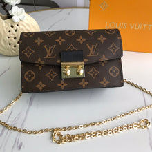 Load image into Gallery viewer, LV Monogram Classic Chain Wallet - Müllner´s
